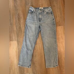 Abercrombie & Fitch Women’s Curve Love The Ankle Straight Ultra High Rise Jeans